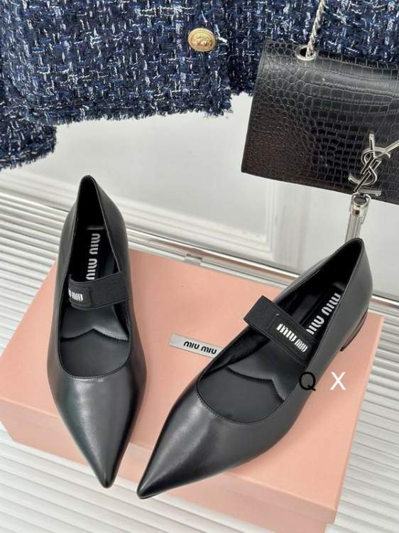 Picture of Miumiu Shoes _SKUMiuMiusz35-40JX050118082